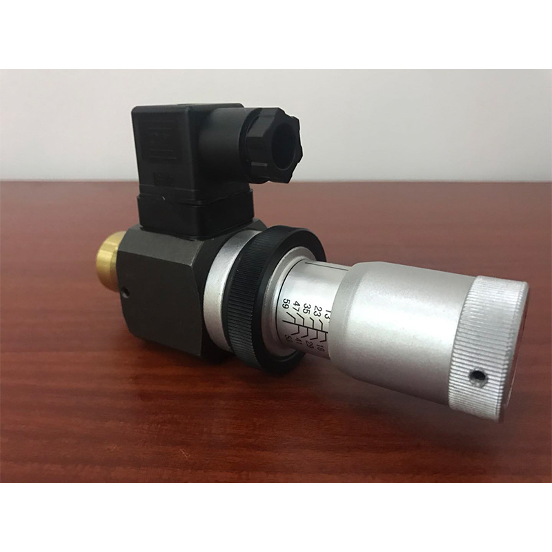 1655866131-2 Công Tắc Áp Xuất HJCS-02-N